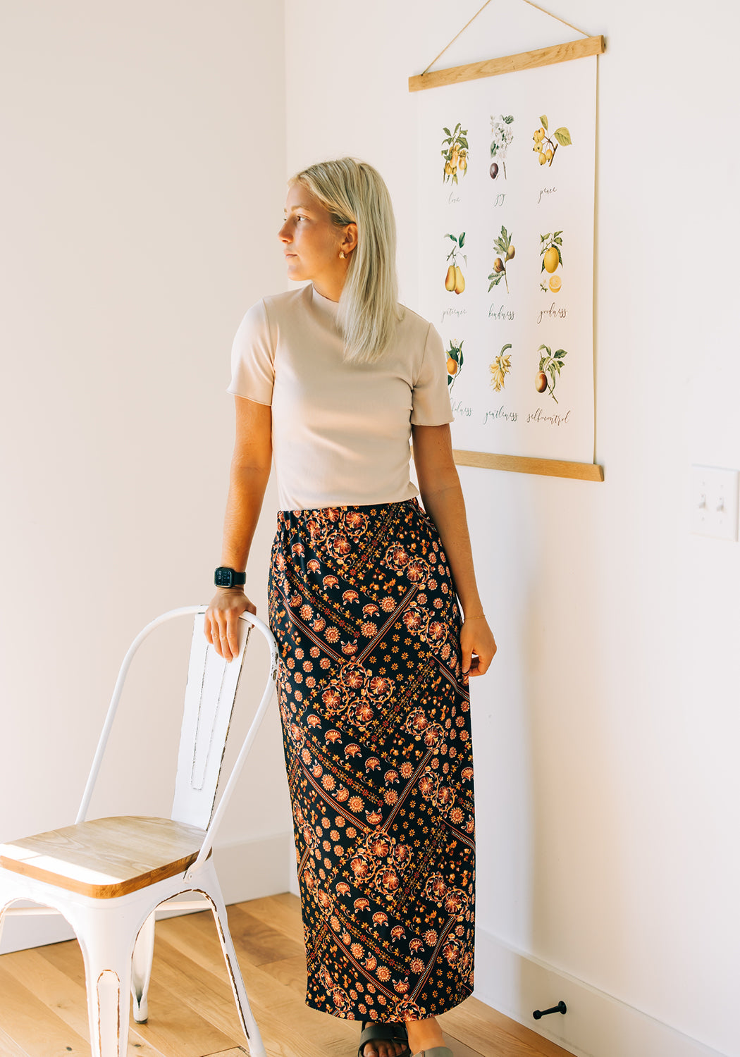Modest Clothing Outfit Ideas Fashion inspo dresses skirts tops cardigans church outfits fashion outfits style modest girly outfit jewelry bows handbags Handpicked Home decor Grace and Joy Company