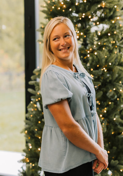 Modest Clothing Outfit Ideas Fashion inspo dresses skirts tops cardigans church outfits fashion outfits style modest girly outfit jewelry bows handbags Handpicked Home decor Grace and Joy Company