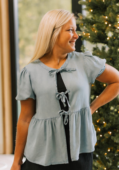 Modest Clothing Outfit Ideas Fashion inspo dresses skirts tops cardigans church outfits fashion outfits style modest girly outfit jewelry bows handbags Handpicked Home decor Grace and Joy Company