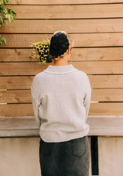 Modest Clothing Outfit Ideas Fashion inspo dresses skirts tops cardigans church outfits fashion outfits style modest girly outfit jewelry bows handbags Handpicked Home decor Grace and Joy Company