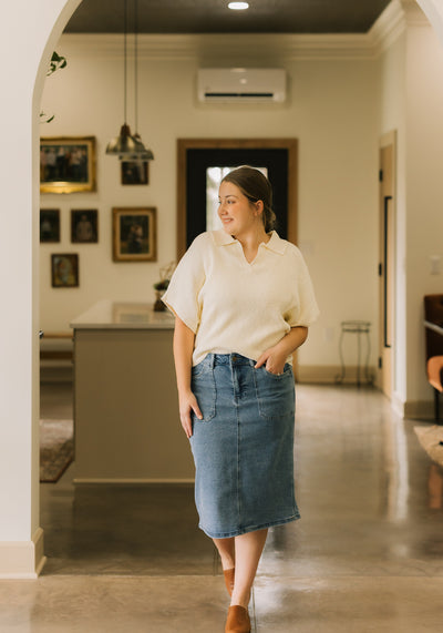 Modest Clothing Outfit Ideas Fashion inspo dresses skirts tops cardigans church outfits fashion outfits style modest girly outfit jewelry bows handbags Handpicked Home decor Grace and Joy Company