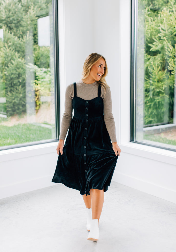 Lillian' Velvet Black Jumper Midi Dress | Final Sale – Grace and