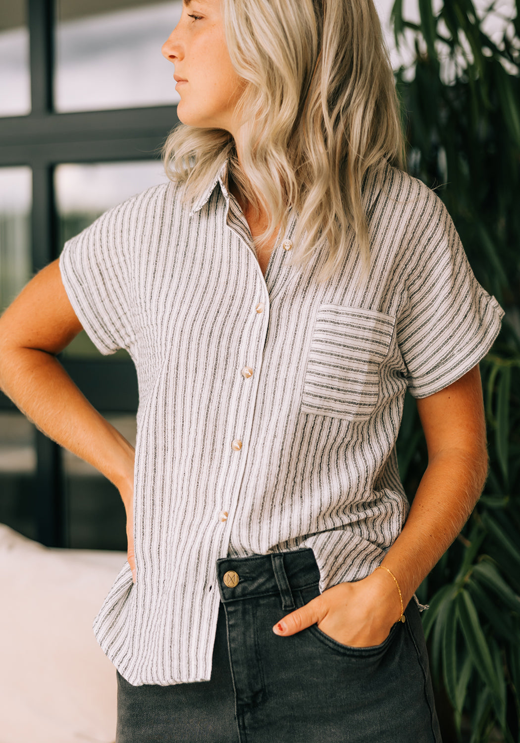 Modest Clothing Outfit Ideas Fashion inspo dresses skirts tops cardigans church outfits fashion outfits style modest girly outfit jewelry bows handbags Handpicked Home decor Grace and Joy Company