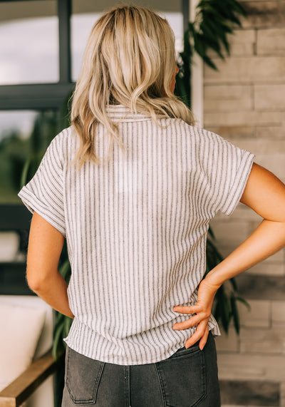 Modest Clothing Outfit Ideas Fashion inspo dresses skirts tops cardigans church outfits fashion outfits style modest girly outfit jewelry bows handbags Handpicked Home decor Grace and Joy Company
