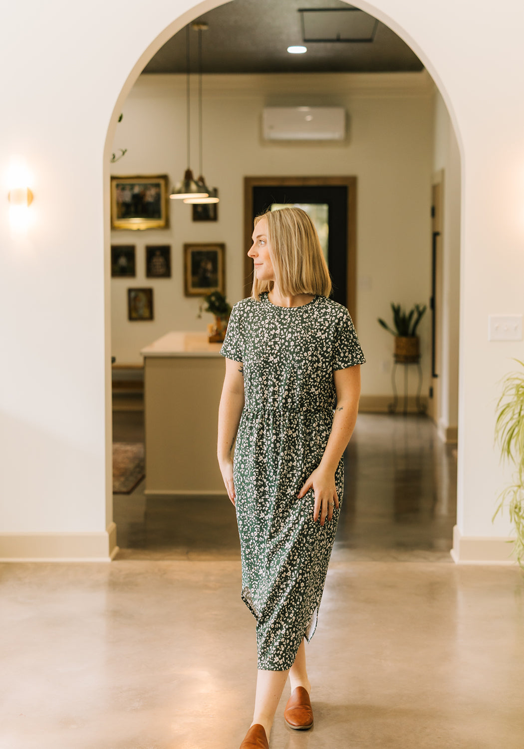 'Maggie' Floral Knit Midi Dress