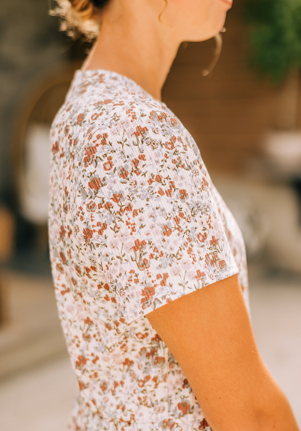 Modest Clothing Outfit Ideas Fashion inspo dresses skirts tops cardigans church outfits fashion outfits style modest girly outfit jewelry bows handbags Handpicked Home decor Grace and Joy Company