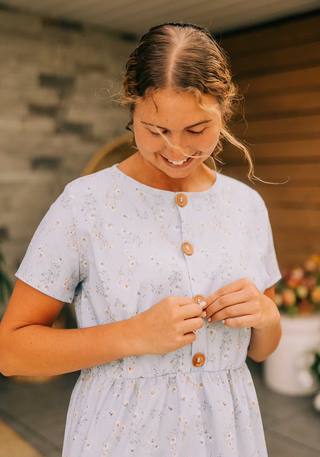 Modest Clothing Outfit Ideas Fashion inspo dresses skirts tops cardigans church outfits fashion outfits style modest girly outfit jewelry bows handbags Handpicked Home decor Grace and Joy Company