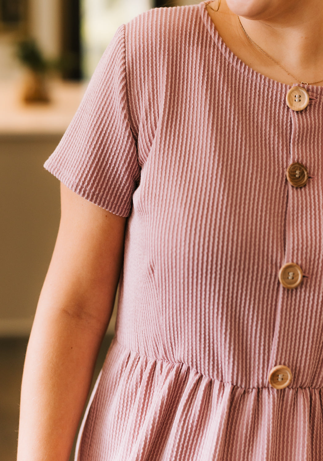 Modest Clothing Outfit Ideas Fashion inspo dresses skirts tops cardigans church outfits fashion outfits style modest girly outfit jewelry bows handbags Handpicked Home decor Grace and Joy Company