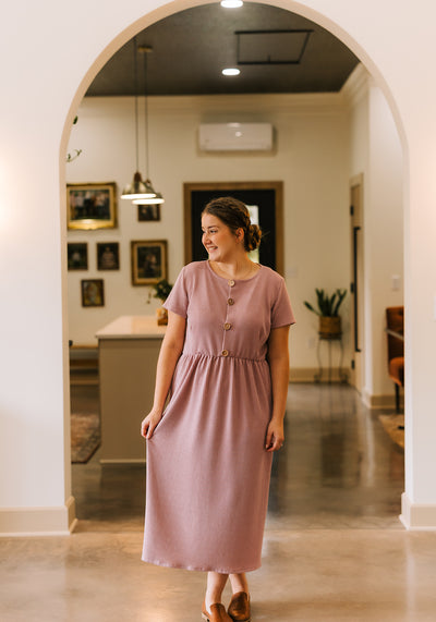 Modest Clothing Outfit Ideas Fashion inspo dresses skirts tops cardigans church outfits fashion outfits style modest girly outfit jewelry bows handbags Handpicked Home decor Grace and Joy Company