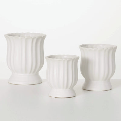 Matte White Scalloped Planter