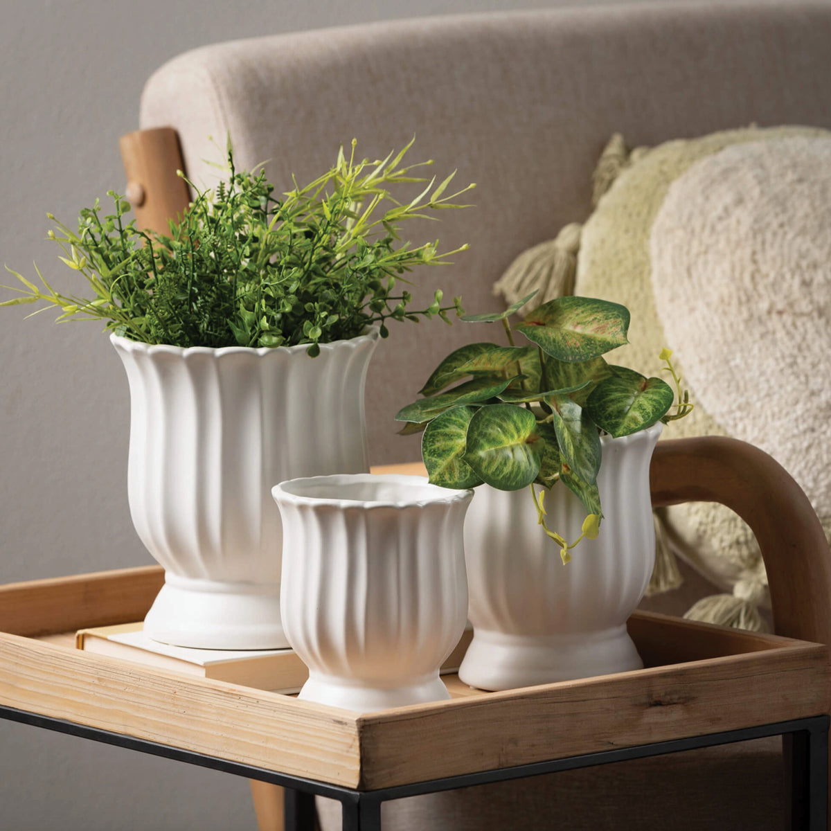 Matte White Scalloped Planter