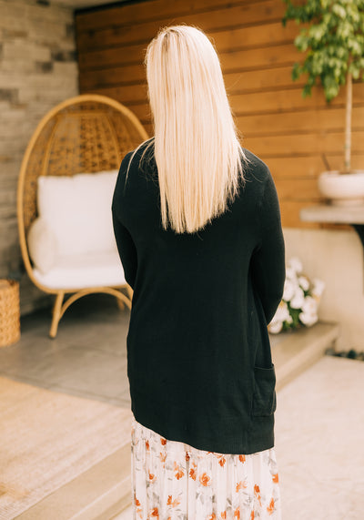Modest Clothing Outfit Ideas Fashion inspo dresses skirts tops cardigans church outfits fashion outfits style modest girly outfit jewelry bows handbags Handpicked Home decor Grace and Joy Company