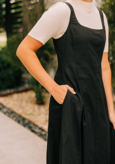 Modest Clothing Outfit Ideas Fashion inspo dresses skirts tops cardigans church outfits fashion outfits style modest girly outfit jewelry bows handbags Handpicked Home decor Grace and Joy Company