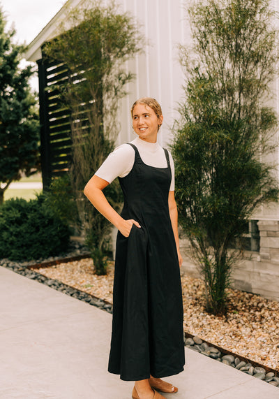 Modest Clothing Outfit Ideas Fashion inspo dresses skirts tops cardigans church outfits fashion outfits style modest girly outfit jewelry bows handbags Handpicked Home decor Grace and Joy Company