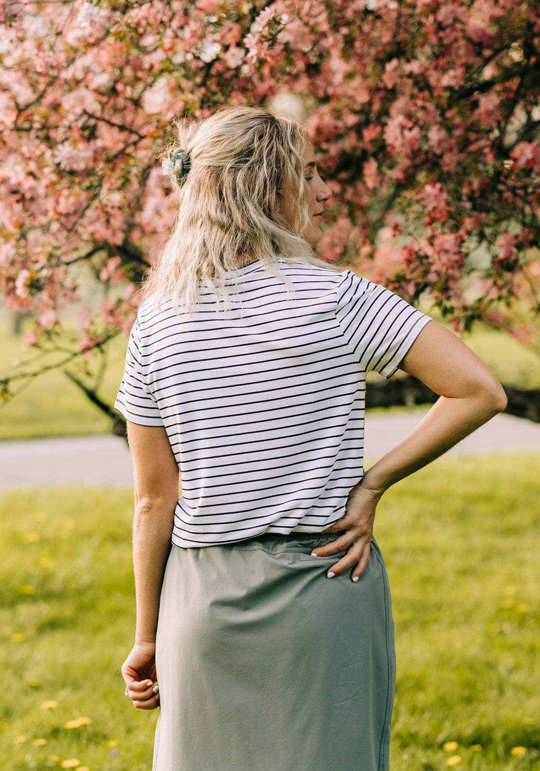 Modest Clothing Outfit Ideas Fashion inspo dresses skirts tops cardigans church outfits fashion outfits style modest girly outfit jewelry bows handbags Handpicked Home decor Grace and Joy Company