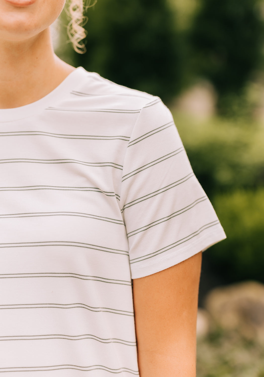 Modest Clothing Outfit Ideas Fashion inspo dresses skirts tops cardigans church outfits fashion outfits style modest girly outfit jewelry bows handbags Handpicked Home decor Grace and Joy Company