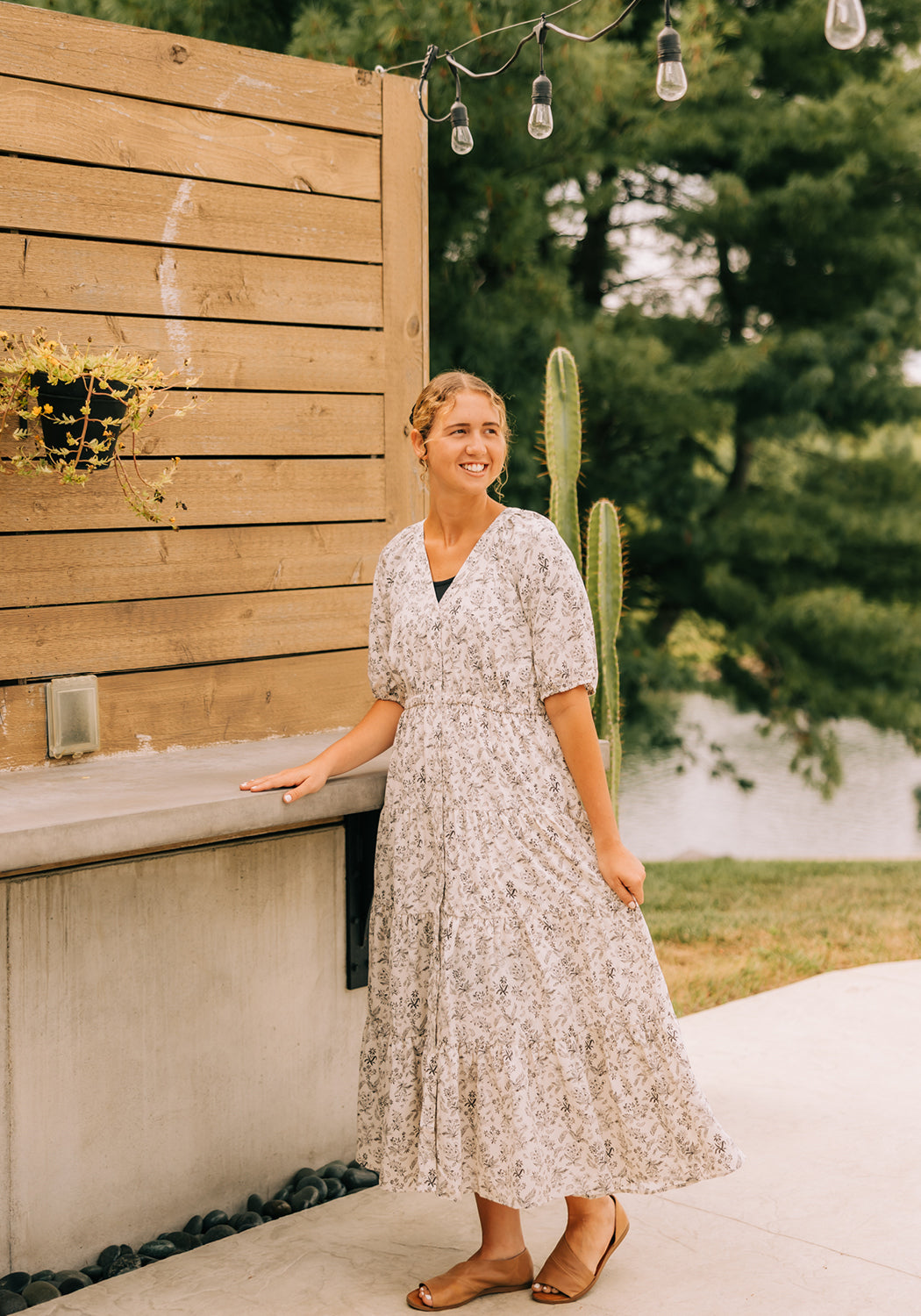 Modest Clothing Outfit Ideas Fashion inspo dresses skirts tops cardigans church outfits fashion outfits style modest girly outfit jewelry bows handbags Handpicked Home decor Grace and Joy Company