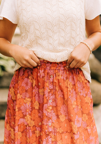 Modest Clothing Outfit Ideas Fashion inspo dresses skirts tops cardigans church outfits fashion outfits style modest girly outfit jewelry bows handbags Handpicked Home decor Grace and Joy Company