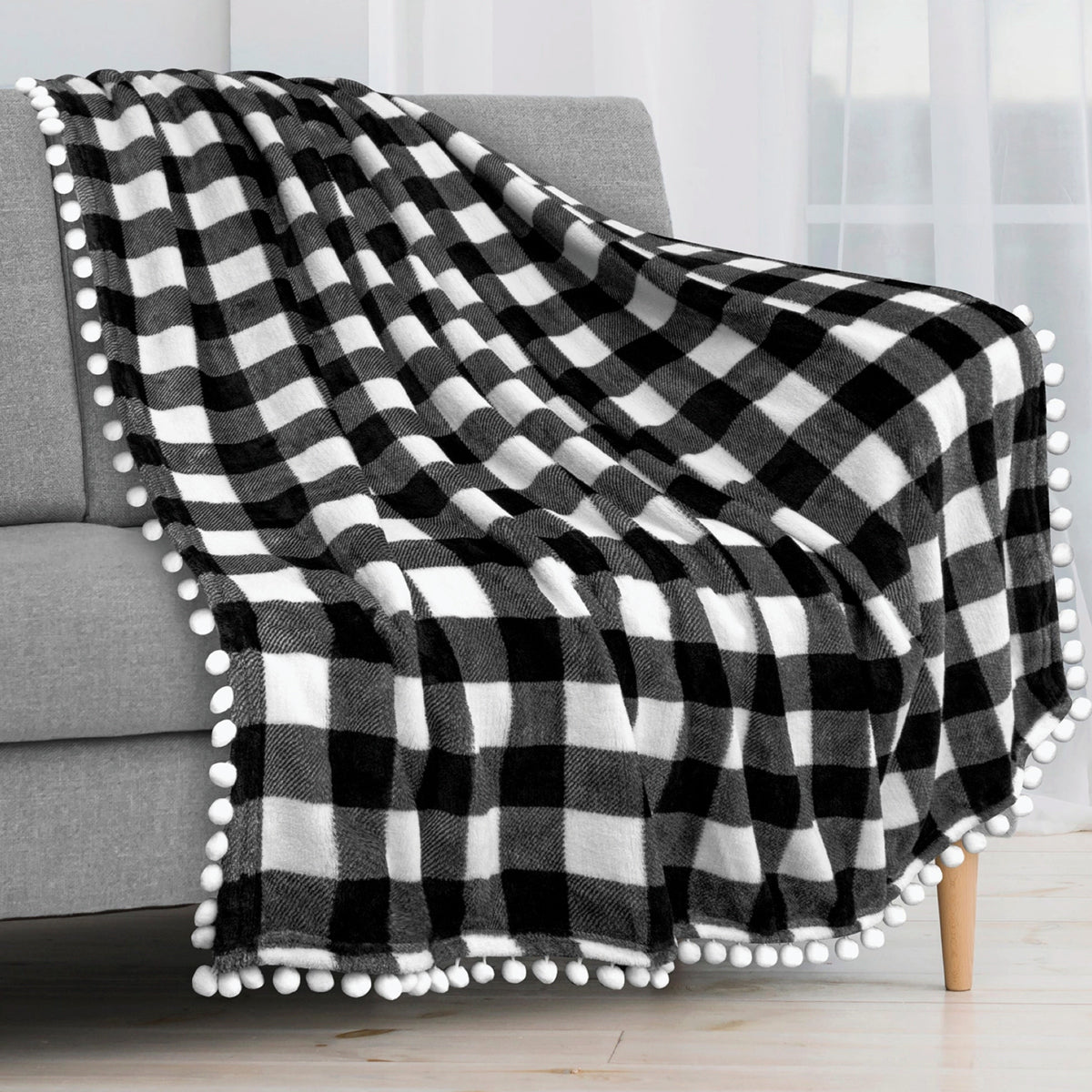 Pom Pom Fringe Throw Blanket