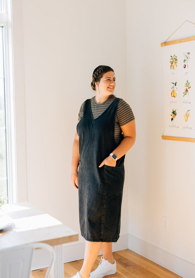 Modest Clothing Outfit Ideas Fashion inspo dresses skirts tops cardigans church outfits fashion outfits style modest girly outfit jewelry bows handbags Handpicked Home decor Grace and Joy Company
