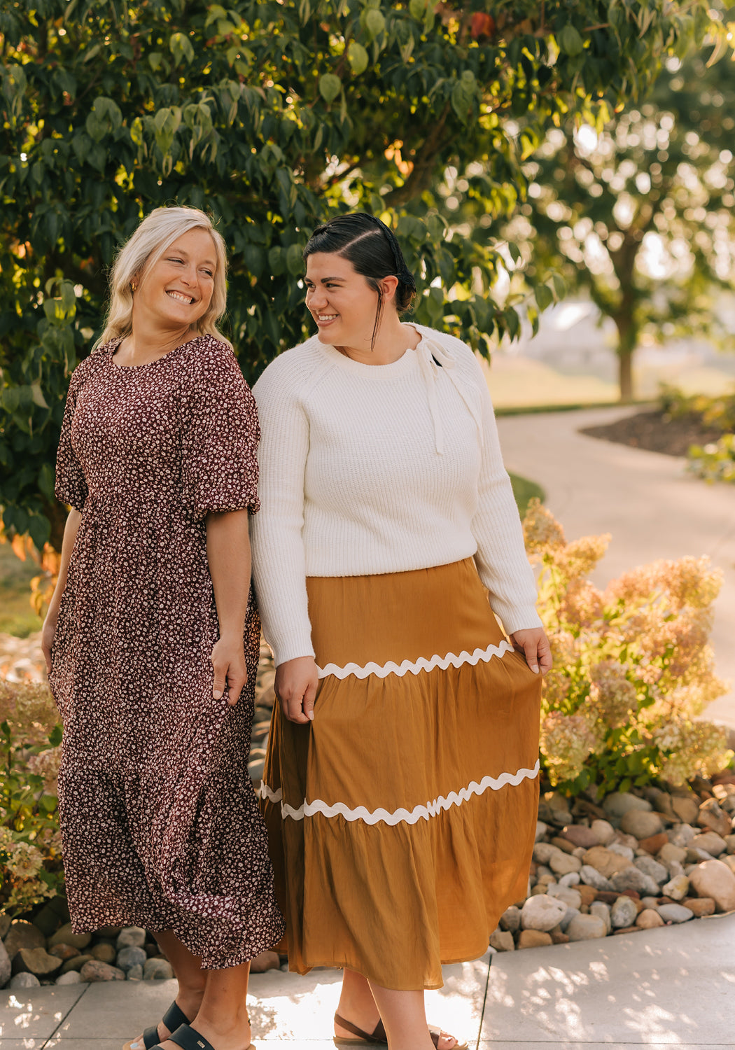 Modest Clothing Outfit Ideas Fashion inspo dresses skirts tops cardigans church outfits fashion outfits style modest girly outfit jewelry bows handbags Handpicked Home decor Grace and Joy Company