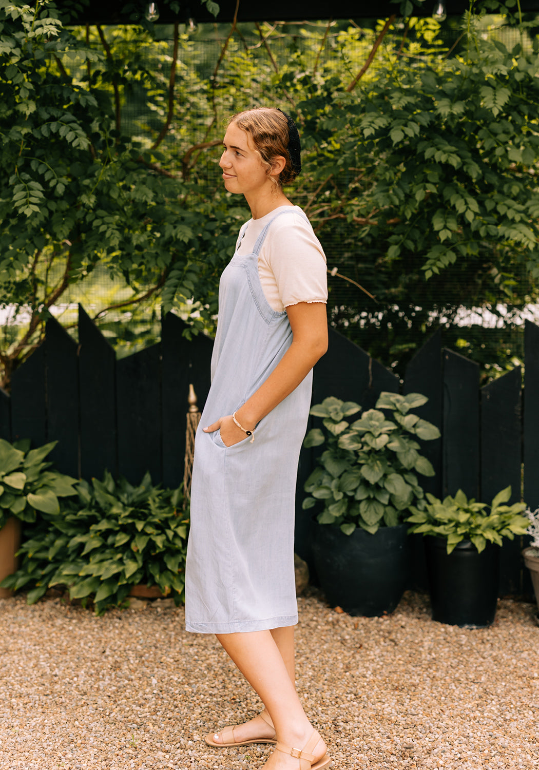 Modest Clothing Outfit Ideas Fashion inspo dresses skirts tops cardigans church outfits fashion outfits style modest girly outfit jewelry bows handbags Handpicked Home decor Grace and Joy Company