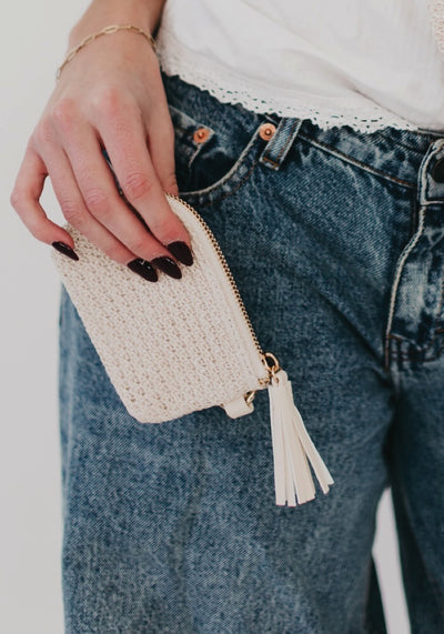 Modest Clothing Outfit Ideas Fashion inspo dresses skirts tops cardigans church outfits fashion outfits style modest girly outfit jewelry bows handbags Handpicked Home decor Grace and Joy Company