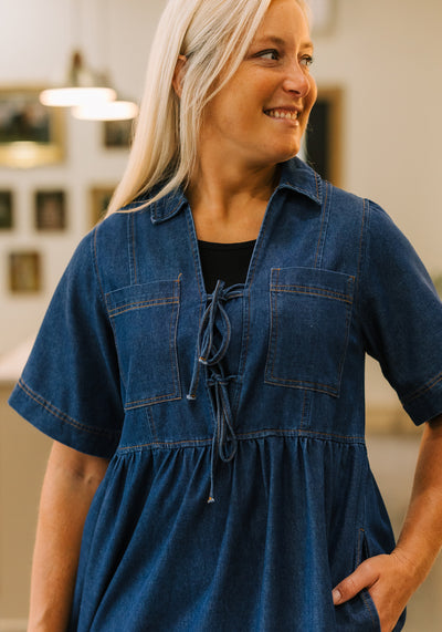 Modest Clothing Outfit Ideas Fashion inspo dresses skirts tops cardigans church outfits fashion outfits style modest girly outfit jewelry bows handbags Handpicked Home decor Grace and Joy Company