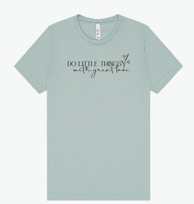 Modest Clothing Outfit Ideas Fashion inspo dresses skirts tops cardigans church outfits fashion outfits style modest girly outfit jewelry bows handbags Handpicked Home decor Grace and Joy Company