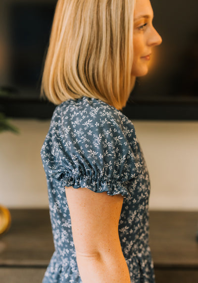 Modest Clothing Outfit Ideas Fashion inspo dresses skirts tops cardigans church outfits fashion outfits style modest girly outfit jewelry bows handbags Handpicked Home decor Grace and Joy Company