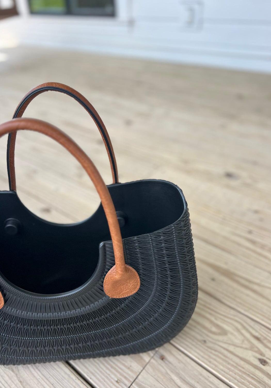 The 'Cally' Black Textured Tote Bag