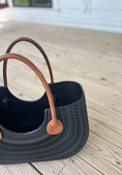 The 'Cally' Black Textured Tote Bag