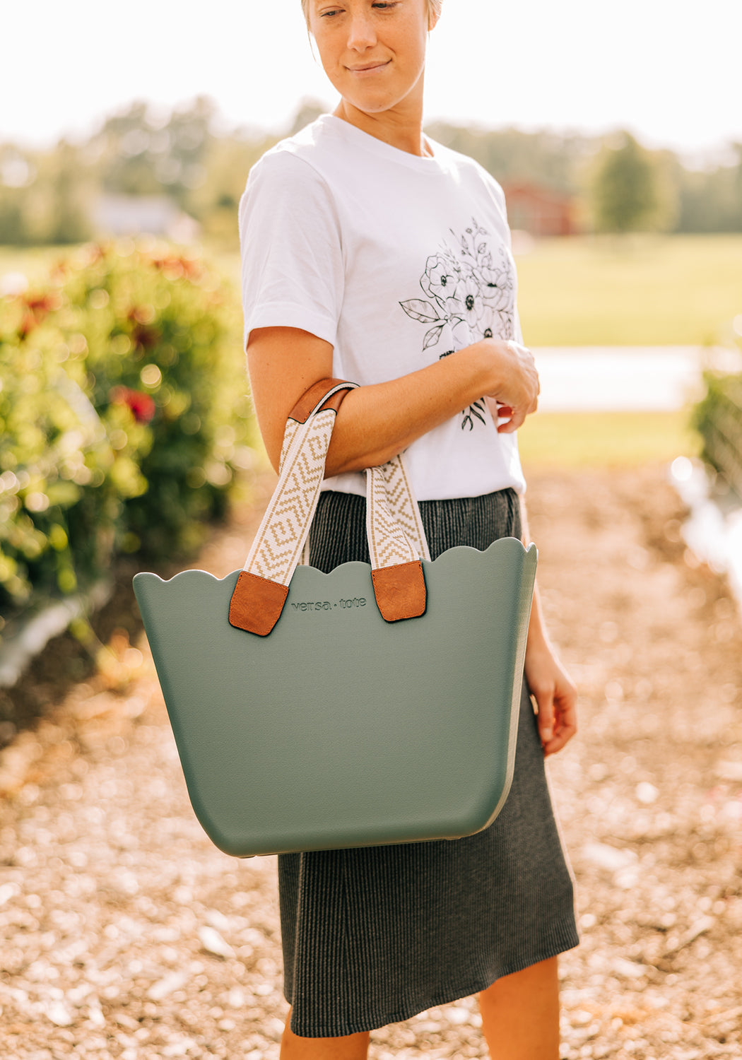 The 'Sienna' Scalloped Tote