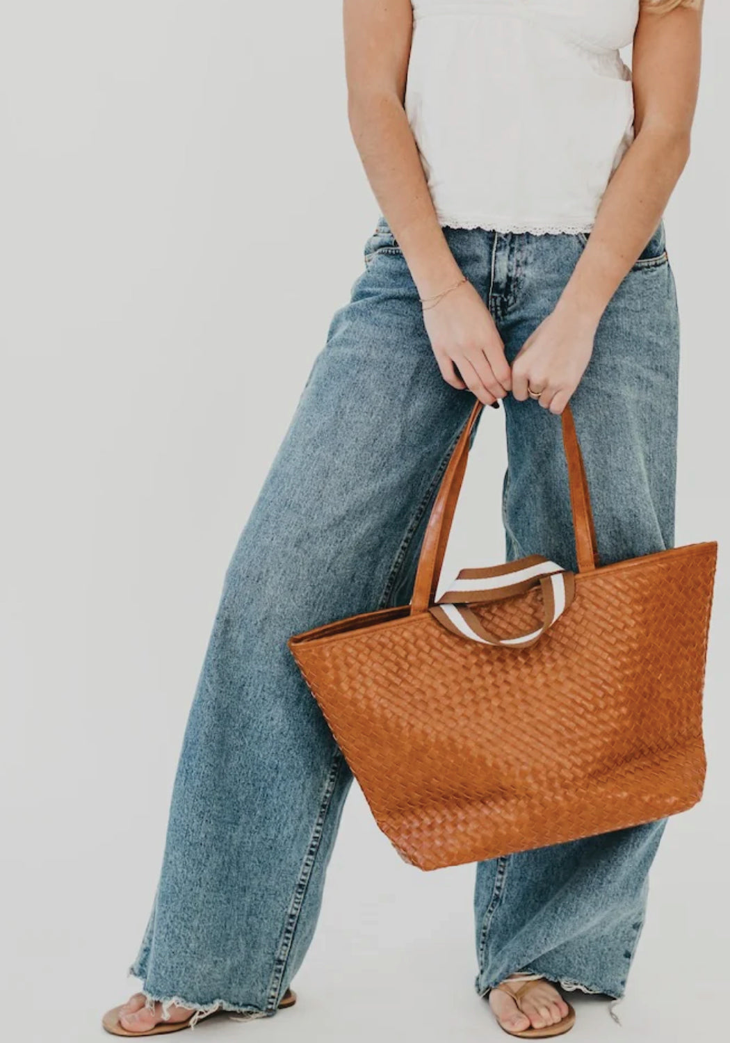 Modest Clothing Outfit Ideas Fashion inspo dresses skirts tops cardigans church outfits fashion outfits style modest girly outfit jewelry bows handbags Handpicked Home decor Grace and Joy Company