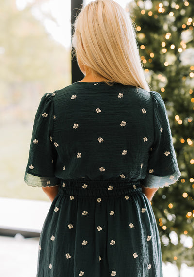 Modest Clothing Outfit Ideas Fashion inspo dresses skirts tops cardigans church outfits fashion outfits style modest girly outfit jewelry bows handbags Handpicked Home decor Grace and Joy Company