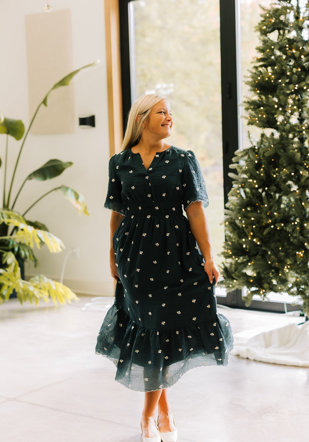 Modest Clothing Outfit Ideas Fashion inspo dresses skirts tops cardigans church outfits fashion outfits style modest girly outfit jewelry bows handbags Handpicked Home decor Grace and Joy Company