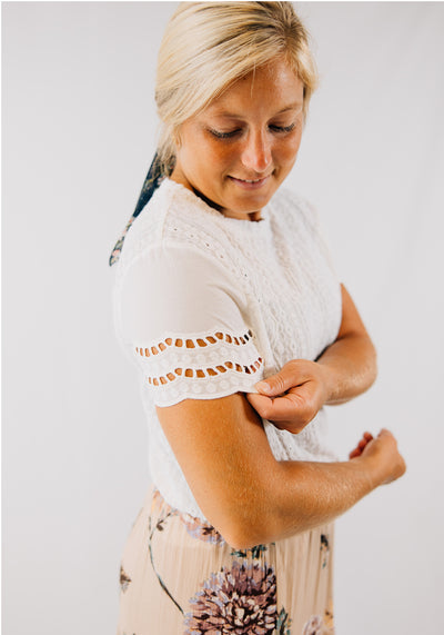 'Violet' Embroidery Scalloped Short Sleeve Top