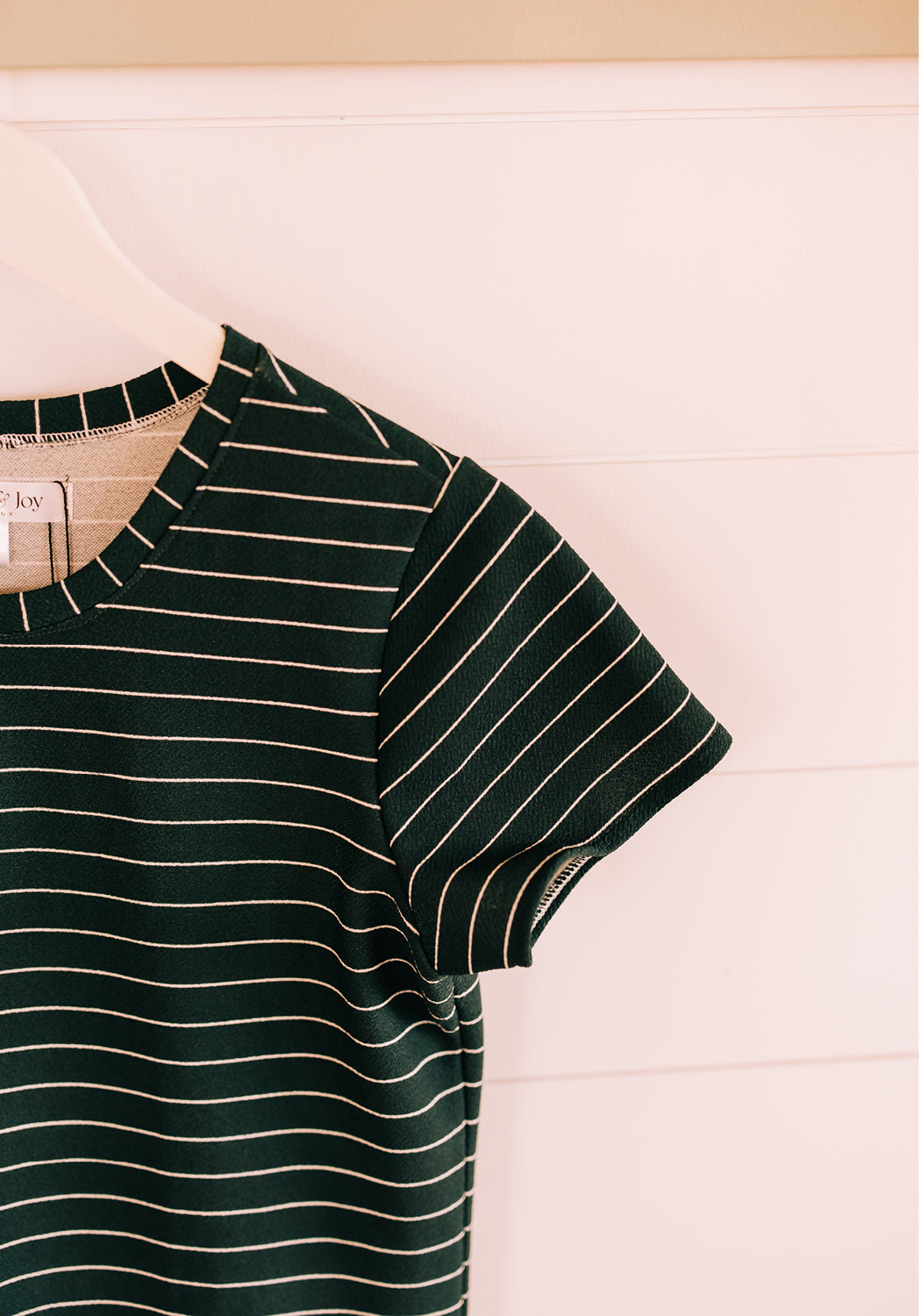 Modest Clothing Outfit Ideas Fashion inspo dresses skirts tops cardigans church outfits fashion outfits style modest girly outfit jewelry bows handbags Handpicked Home decor Grace and Joy Company